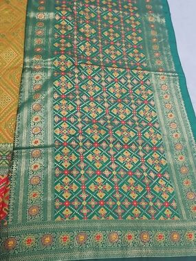 Saree With Blouse